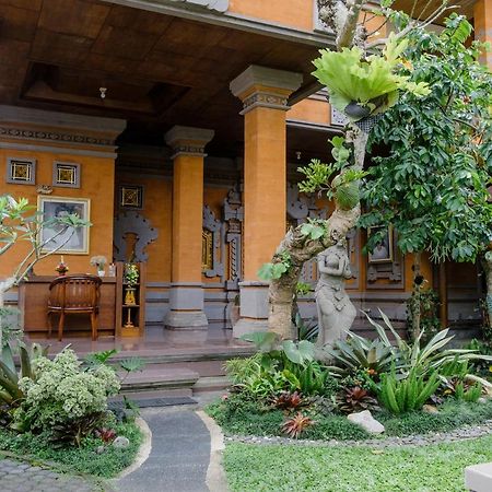 Desak Putu Putra Home Stay Ubud  Exterior photo
