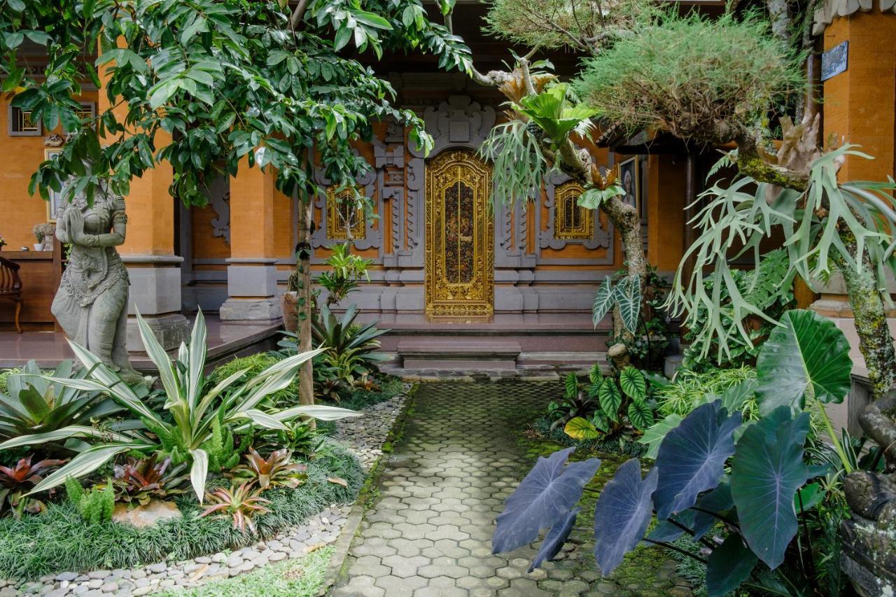 Desak Putu Putra Home Stay Ubud  Exterior photo